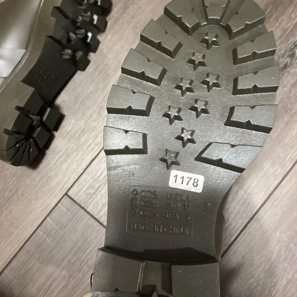 NWOT! Jeffrey Campbell Dripz Moto Rain Boot